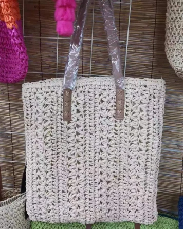 Kwochè Modèl Fanm Handmade Hollow Shoulder Bag