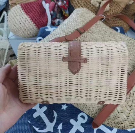 Ti Rattan men trikote sak aswè