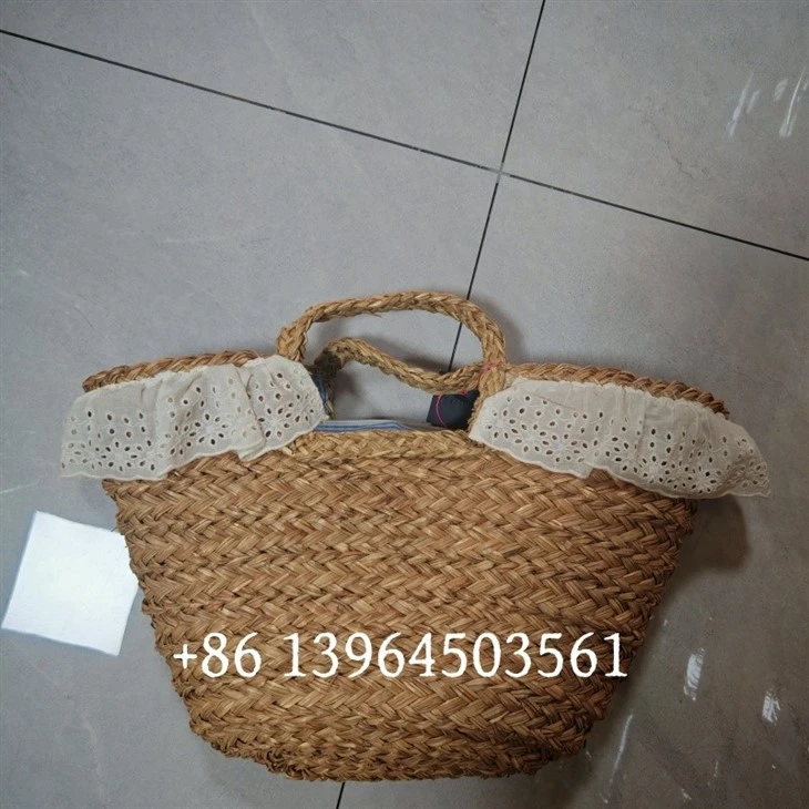 Women Straw Handbags With Embroidery