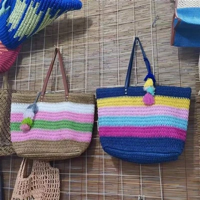 Kolore Rainbow Fanm Gwo Beach Bag